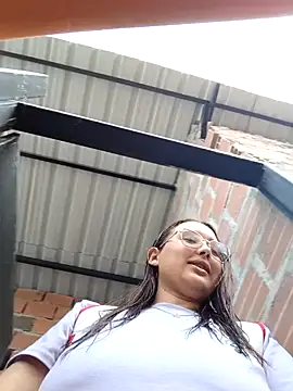 young dairy01 online show from October 17, 2025, 12:52 pm