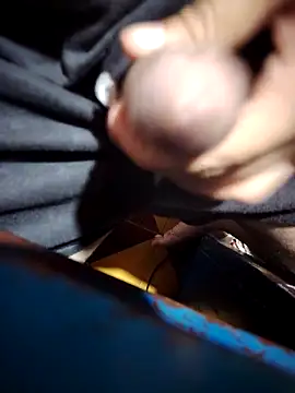 Snapshot of Sir_clouden chatting on September 27, 2025, 3:33 am Sir clouden online show from September 27, 2025, 3:33 am