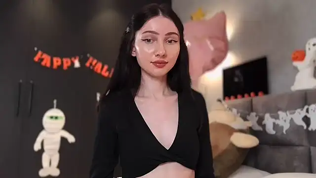 AnaMoonlight online show from October 31, 2025, 8:54 pm