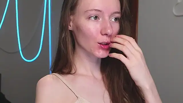 Why me stella online show from November 9, 2025, 5:00 pm