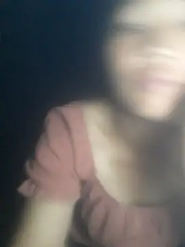 bree-zz online show from October 5, 2025, 11:24 pm