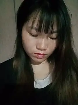 min-xinh online show from May 21, 2026, 9:55 pm