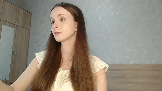 Yourplayfulspark online show from October 4, 2025, 4:49 pm