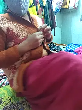 Desi Lilly01 online show from November 25, 2025, 6:35 am