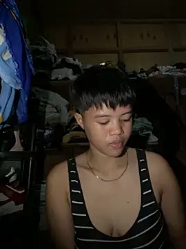 Snapshot of Obre17 chatting on September 28, 2025, 2:00 pm Obre17 online show from September 28, 2025, 2:00 pm