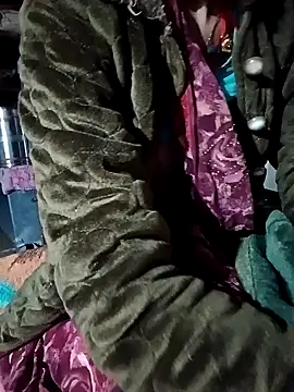 Lona2525 online show from February 11, 2026, 7:41 pm