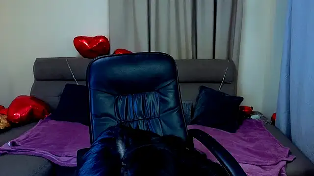 Snapshot of Emilly__Grey chatting on February 19, 2026, 6:59 pm Emilly Grey online show from February 19, 2026, 6:59 pm