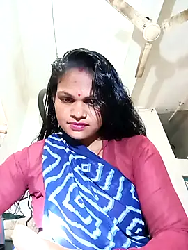 Snapshot of SHMA-77 chatting on October 1, 2025, 8:20 am SHMA-77 online show from October 1, 2025, 8:20 am