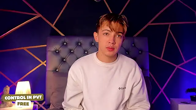 Lian Miller1  online show from February 28, 2026, 12:28 pm