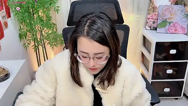 NEWONETO online show from February 15, 2026, 1:31 pm