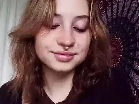 AdalynKiss online show from October 17, 2025, 6:16 am