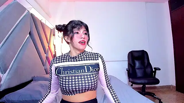 Misaki Kai online show from October 1, 2025, 4:51 am