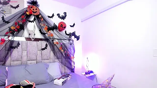 Misaki Kai online show from October 30, 2025, 6:59 am