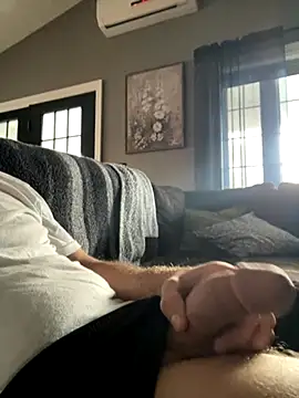 gfucci1680 online show from September 28, 2025, 11:37 am