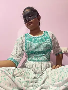 Snapshot of TeluguIshu_teen20 chatting on November 4, 2025, 6:40 pm TeluguIshu teen20 online show from November 4, 2025, 6:40 pm