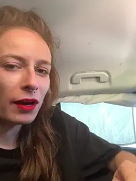 GoldenPussy1329 online show from April 4, 2026, 12:46 pm