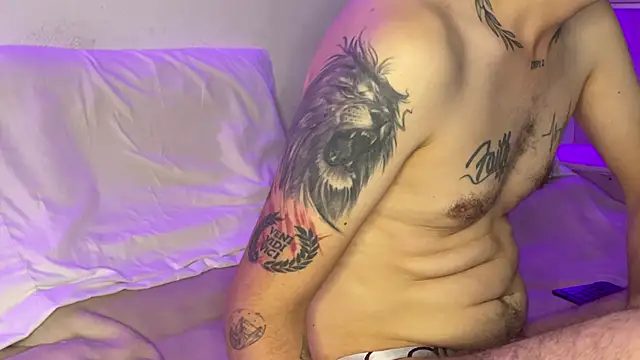 maximusdominus26 online show from October 30, 2025, 6:41 pm