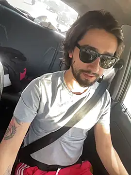 maximusdominus26 online show from November 7, 2025, 12:05 pm