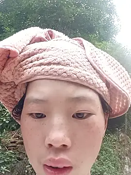 Khanhu xx online show from January 17, 2026, 3:33 am