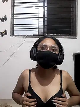 Snapshot of cherriesontop chatting on October 11, 2025, 7:45 pm cherriesontop online show from October 11, 2025, 7:45 pm