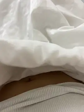 Miubeeeee online show from October 19, 2025, 12:55 am