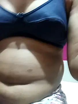 sweetysmita online show from September 27, 2025, 4:45 pm