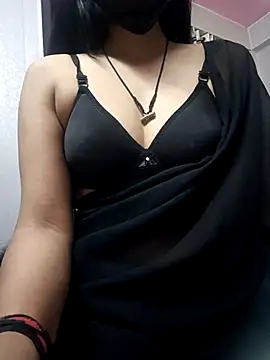 Snapshot of Tanya-905 chatting on February 17, 2026, 6:03 pm Tanya-905 online show from February 17, 2026, 6:03 pm