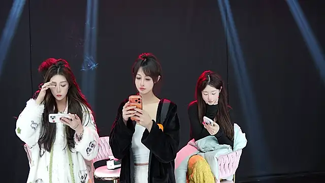 Comebaby-007 online show from February 11, 2026, 3:39 pm