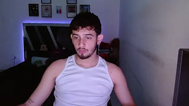 Snapshot of Sebasxxl12 chatting on January 10, 2026, 7:10 am Sebasxxl12 online show from January 10, 2026, 7:10 am