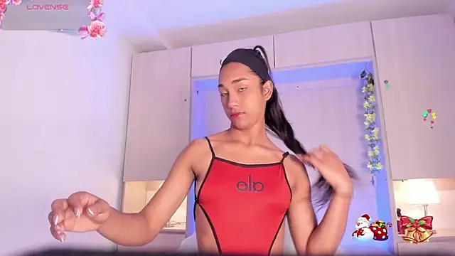 AnahiCollins online show from December 22, 2025, 12:35 pm