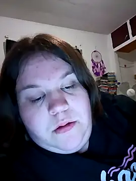 kittytightholes online show from October 25, 2025, 10:04 pm