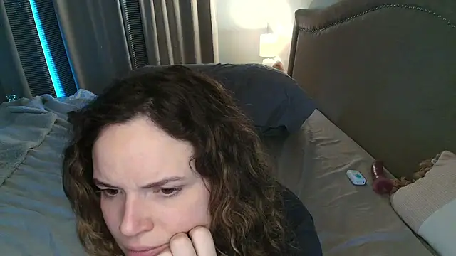 Snapshot of ClaireZX chatting on October 1, 2025, 4:57 pm ClaireZX online show from October 1, 2025, 4:57 pm