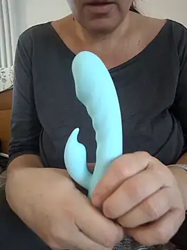 sexyguenda online show from December 20, 2025, 7:15 am