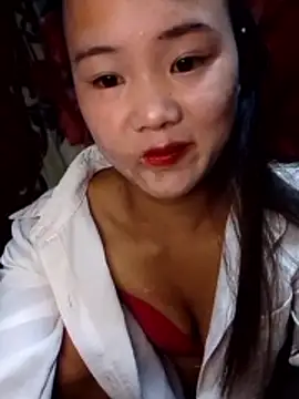 Alice wo online show from October 13, 2025, 9:59 pm
