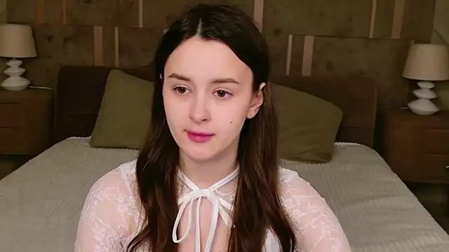 EvaSwen online show from March 29, 2026, 5:35 pm