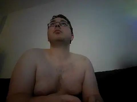 stivi2526 online show from December 18, 2025, 9:54 pm