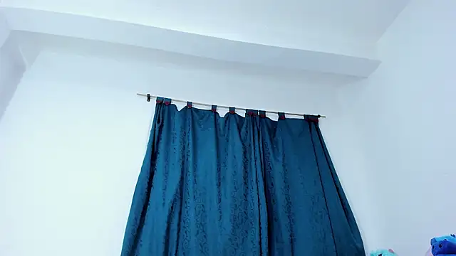 celesteyorucso1 online show from March 8, 2026, 2:04 am