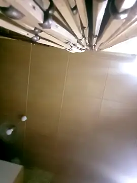 Apeesynka55211 online show from April 15, 2026, 7:58 pm