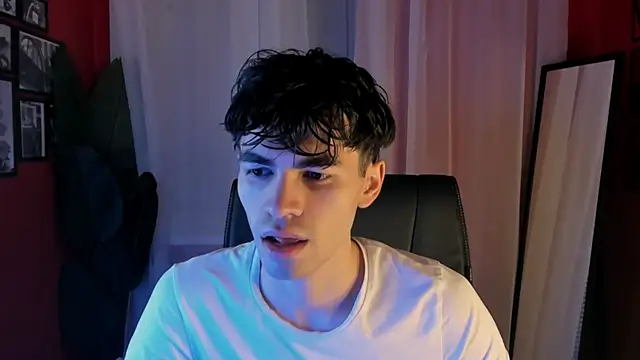 JaremyHarris online show from November 21, 2025, 8:40 pm