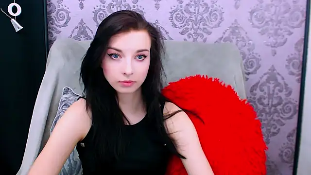 Snapshot of DominantLuna chatting on May 24, 2026, 7:30 pm DominantLuna online show from May 24, 2026, 7:30 pm