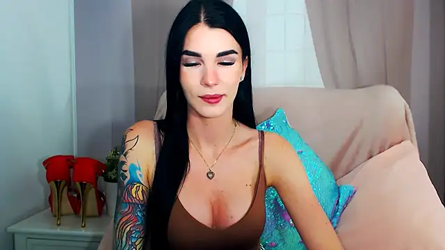 Snapshot of SofiiaBeauty chatting on November 2, 2025, 8:22 pm SofiiaBeauty online show from November 2, 2025, 8:22 pm