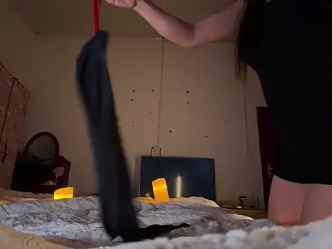 xiaowan x online show from February 16, 2026, 5:09 pm