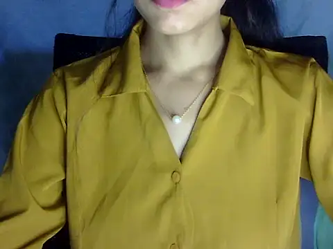 Snapshot of Shazi_1 chatting on July 4, 2026, 3:24 am Shazi 1 online show from July 4, 2026, 3:24 am