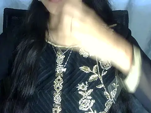 Snapshot of Shazi_1 chatting on July 18, 2026, 11:03 am Shazi 1 online show from July 18, 2026, 11:03 am