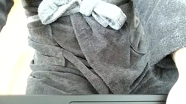 b3no beso007 online show from March 23, 2026, 12:09 pm