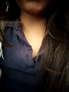 Snapshot of PEEHU-50 chatting on February 3, 2026, 3:59 am PEEHU-50 online show from February 3, 2026, 3:59 am