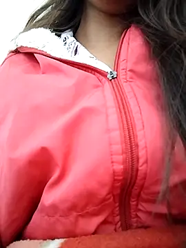 Snapshot of PEEHU-50 chatting on February 9, 2026, 2:59 am PEEHU-50 online show from February 9, 2026, 2:59 am