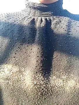 Snapshot of PEEHU-50 chatting on February 16, 2026, 2:18 am PEEHU-50 online show from February 16, 2026, 2:18 am