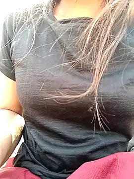 Snapshot of PEEHU-50 chatting on February 22, 2026, 3:07 am PEEHU-50 online show from February 22, 2026, 3:07 am