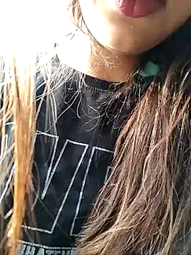 Snapshot of PEEHU-50 chatting on February 24, 2026, 3:04 am PEEHU-50 online show from February 24, 2026, 3:04 am